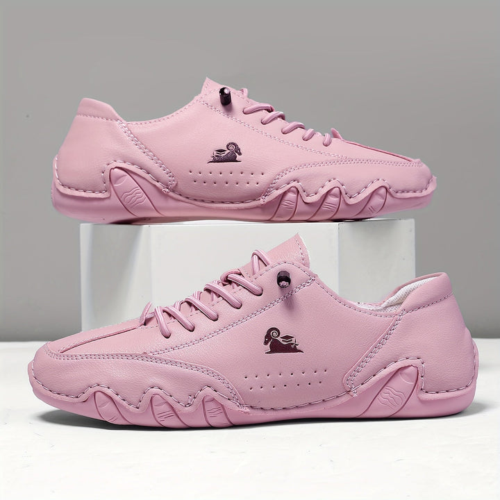 Lightweight Everyday Comfort Sneakers in Black — VerolynBoutique