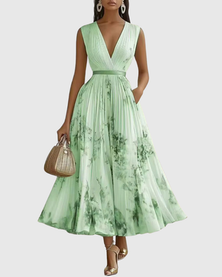 Verolyn - Pleated V-Neck Maxi Dress