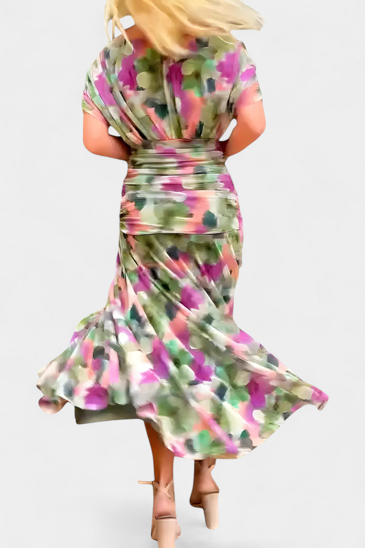 Verolyn - Flowing Floral V-Neck Dress