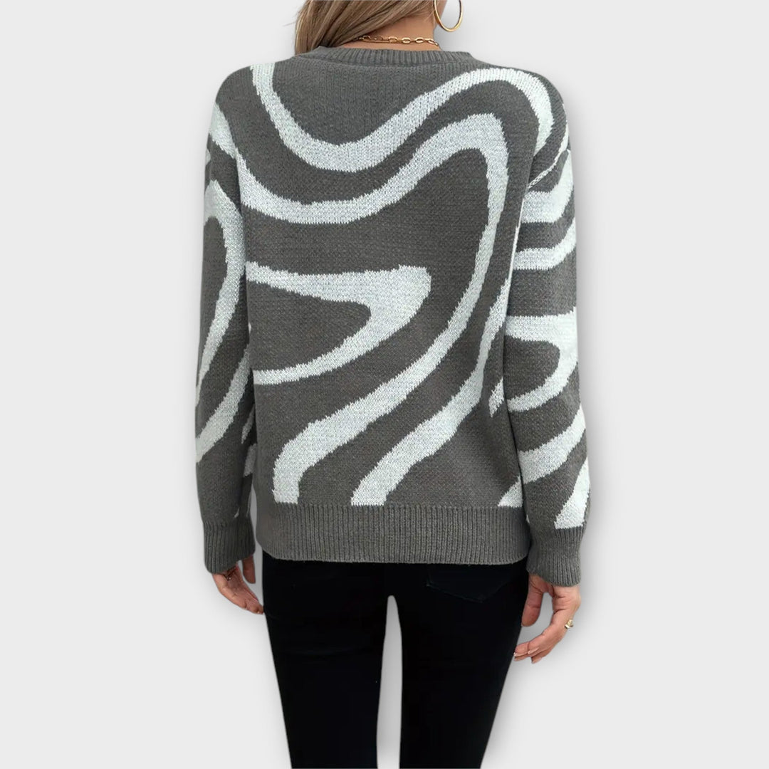 Swirl Pattern Crew Neck Jumper in Grey & White — VerolynBoutique