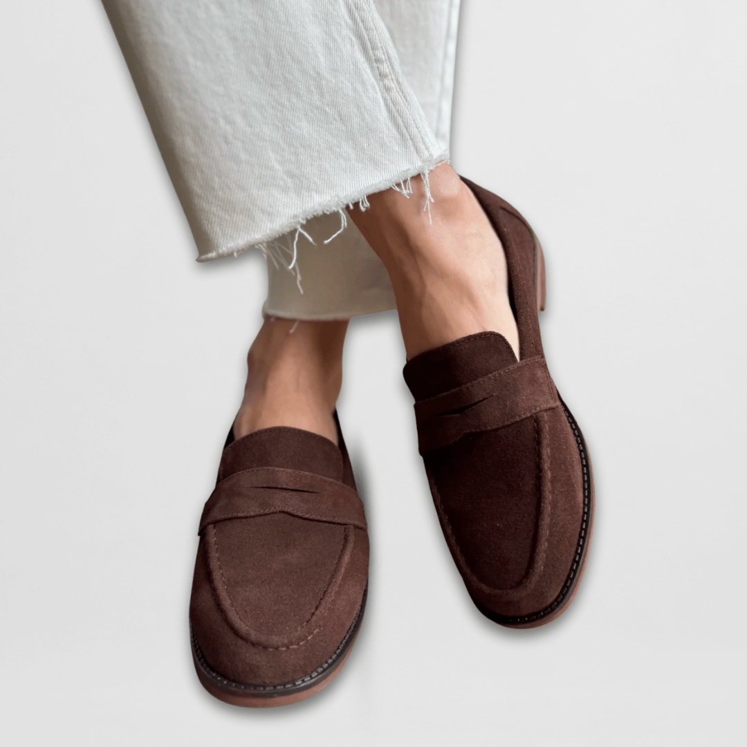 Vintage Penny Loafers in Brown — VerolynBoutique