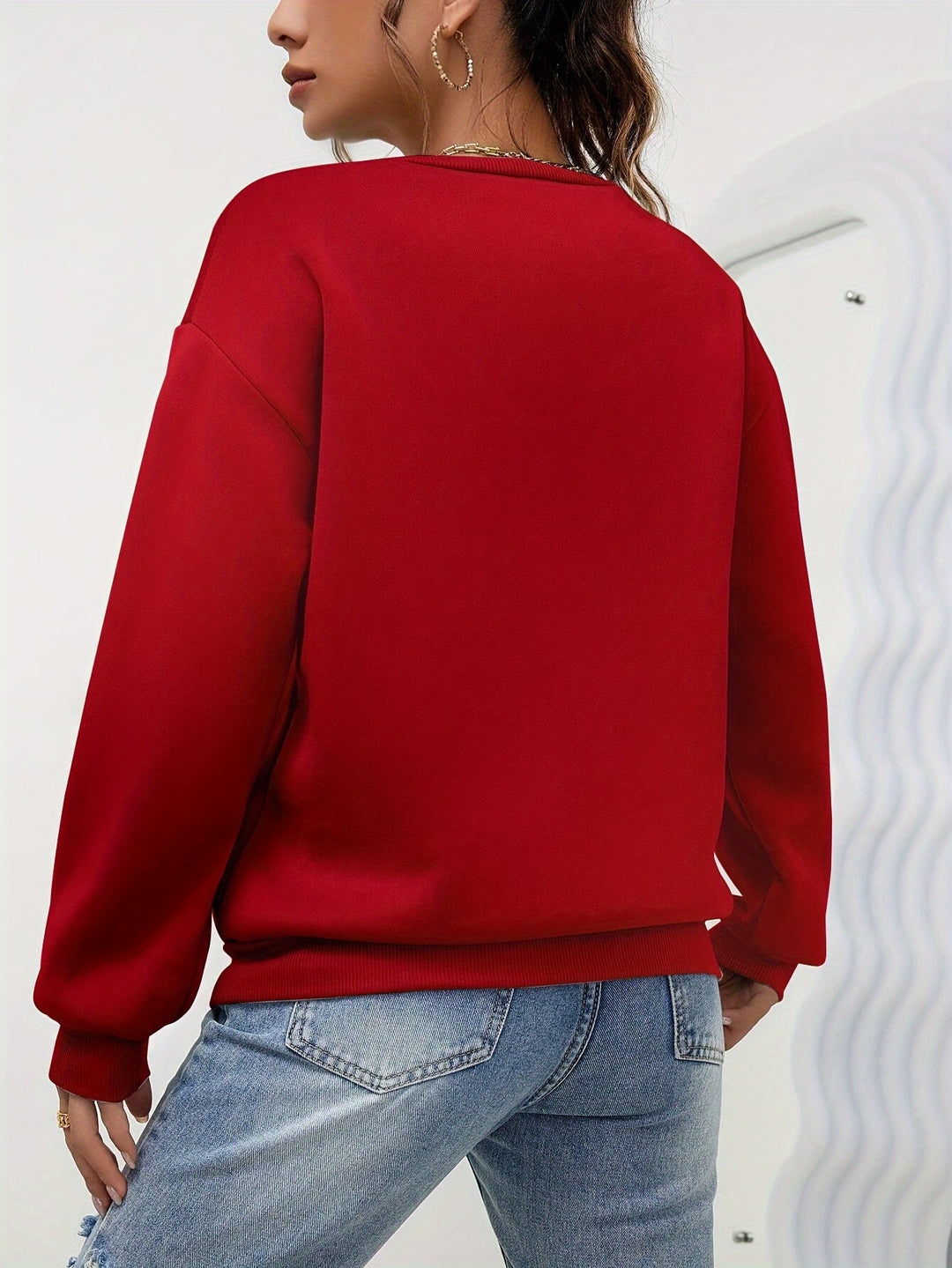 Verolyn - Minimalist Sweatshirt