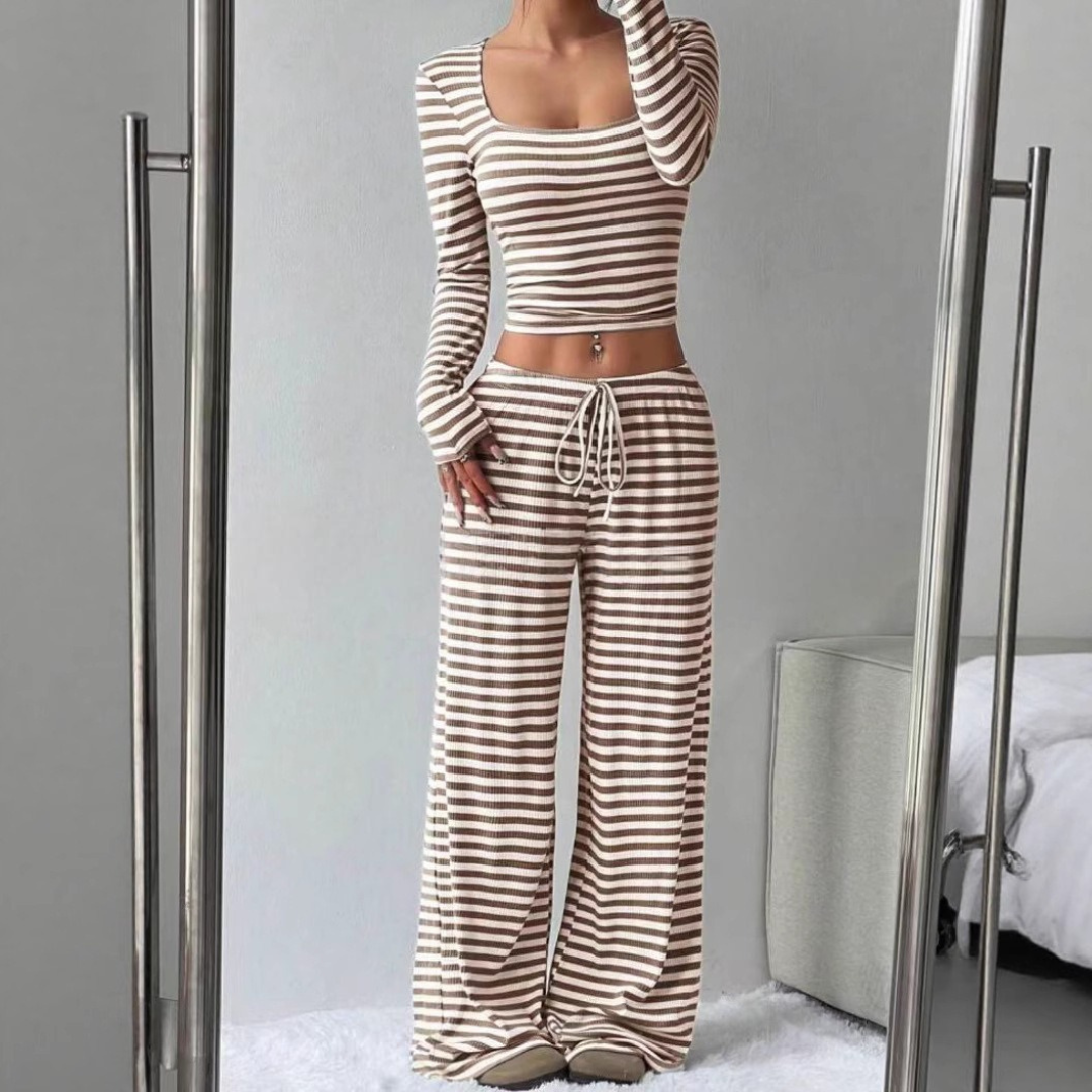 Verolyn - Relaxed Crop Top &amp; Trouser Lounge Set