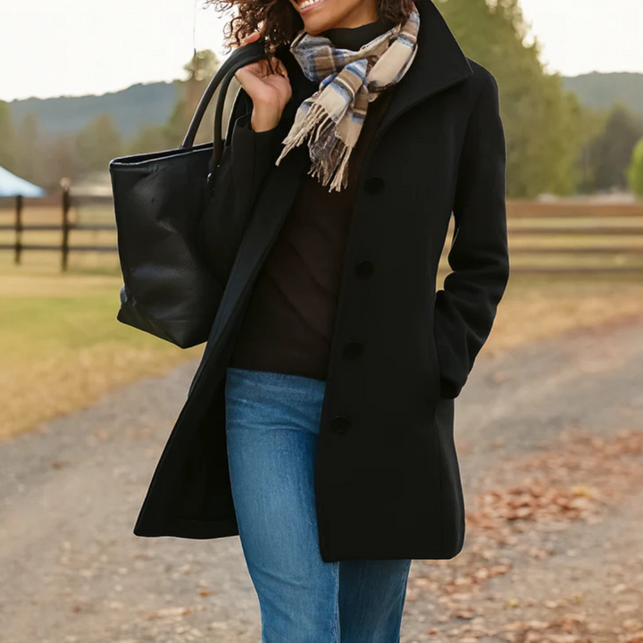 Single-Breasted Straight Coat in Black — VerolynBoutique