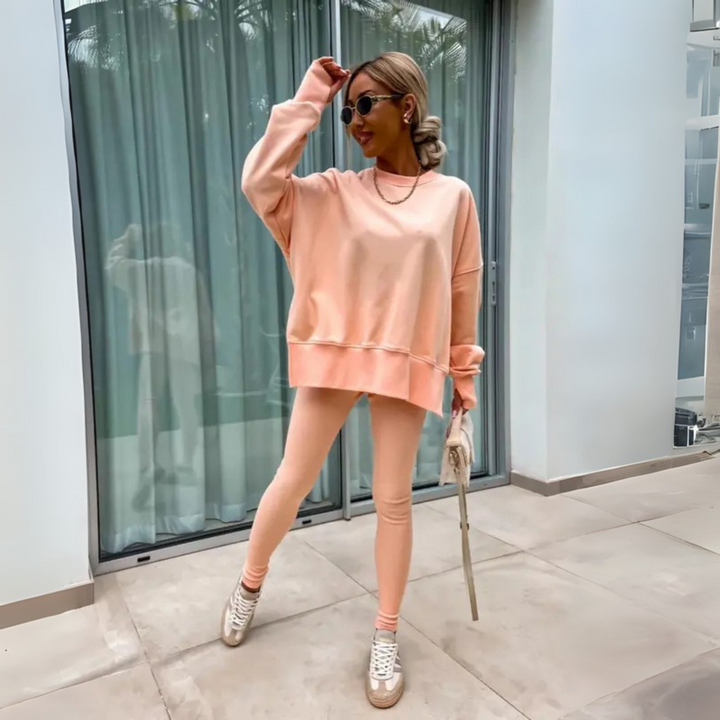 Verolyn - Sweatshirt and Trouser Set