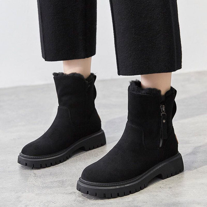 Plush-Lined Suede Ankle Boots in Black — VerolynBoutique