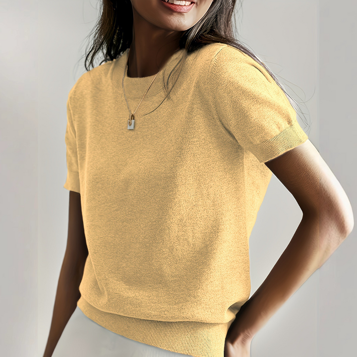 Verolyn - Relaxed Crew Neck Top