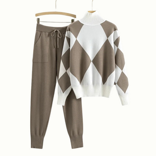 Diamond Knit Jumper Co-Ord Set in Khaki — VerolynBoutique
