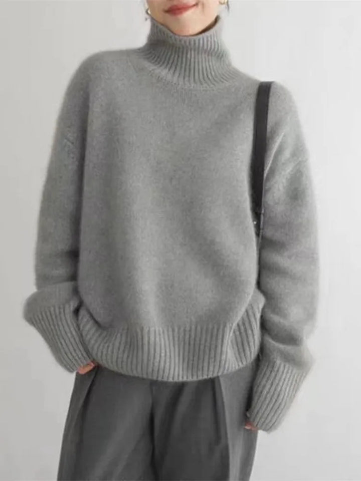 Cashmere Roll Neck Jumper in Beige — VerolynBoutique