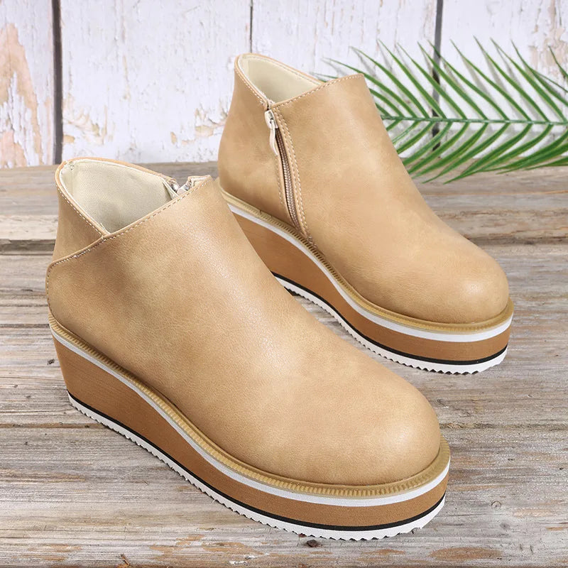 Verolyn side zip wedge ankle boots – view 7