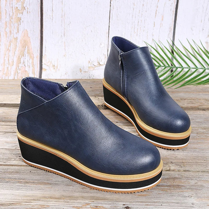 Verolyn side zip wedge ankle boots – view 6