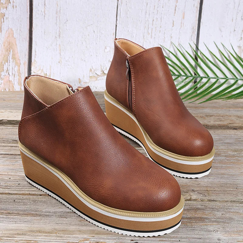 Verolyn side zip wedge ankle boots – view 5