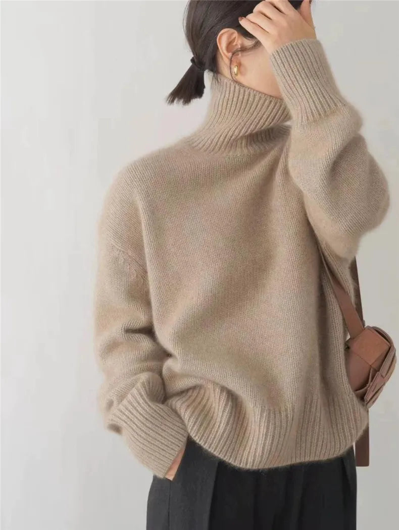 Cashmere Roll Neck Jumper in Beige — VerolynBoutique