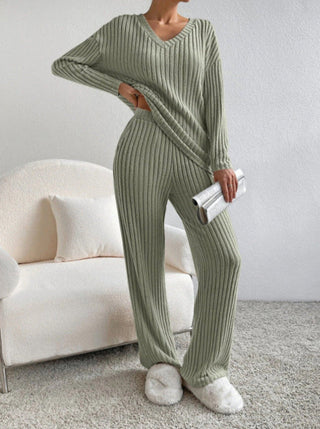 Ribbed V-Neck Lounge Set in Green — VerolynBoutique