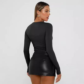 Fitted Crew Neck Top in Black — VerolynBoutique