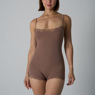 Verolyn - Seamless Spaghetti Strap Bodysuit
