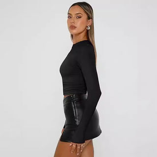 Fitted Crew Neck Top in Black — VerolynBoutique