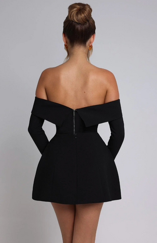 Verolyn - Classic Skater Dress