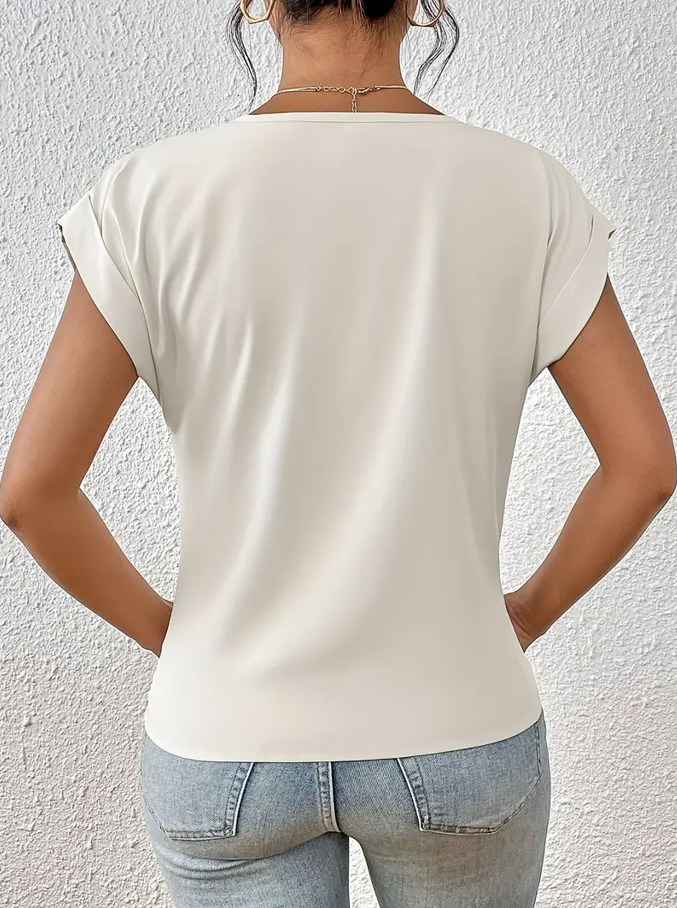 Verolyn - Classic V-Neck Top