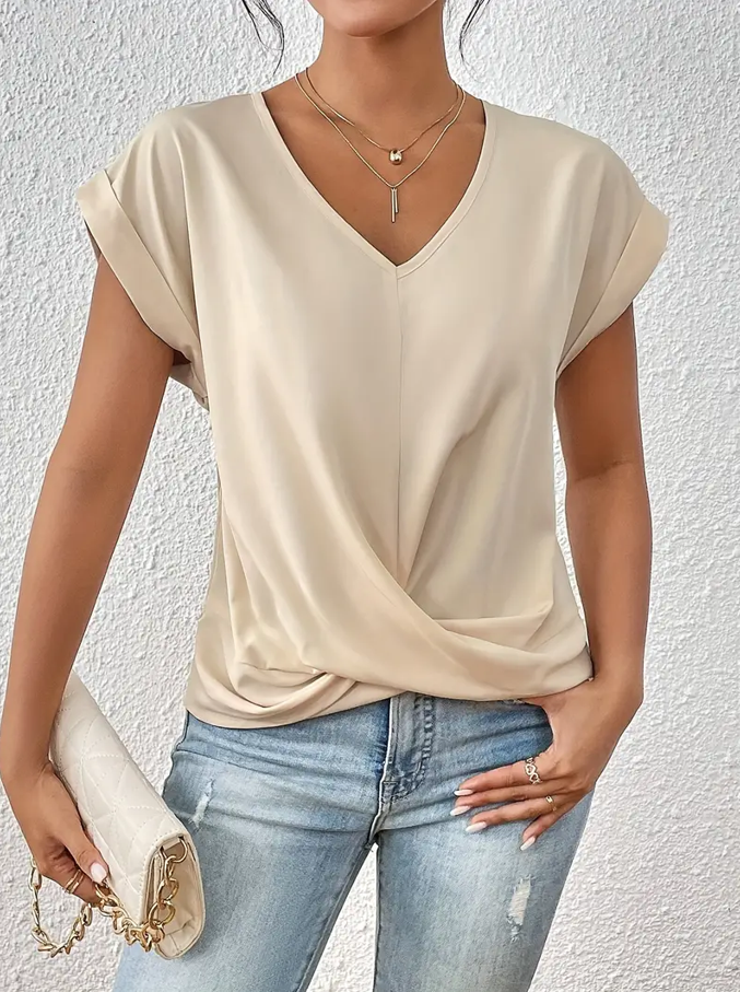 Verolyn - Classic V-Neck Top