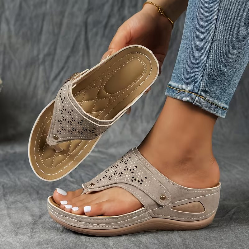 Perforated Toe-Post Wedge Sandals in Grey — VerolynBoutique