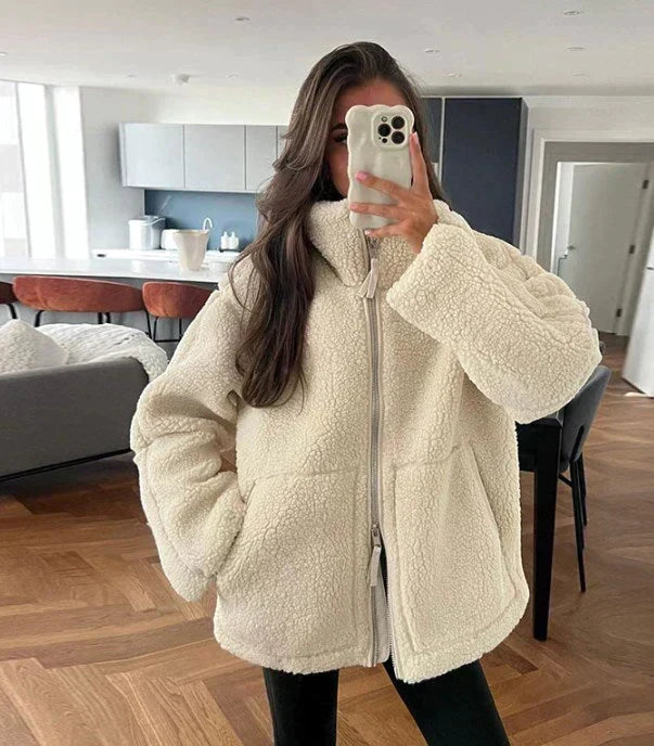 Oversized Teddy Jacket in Beige — VerolynBoutique