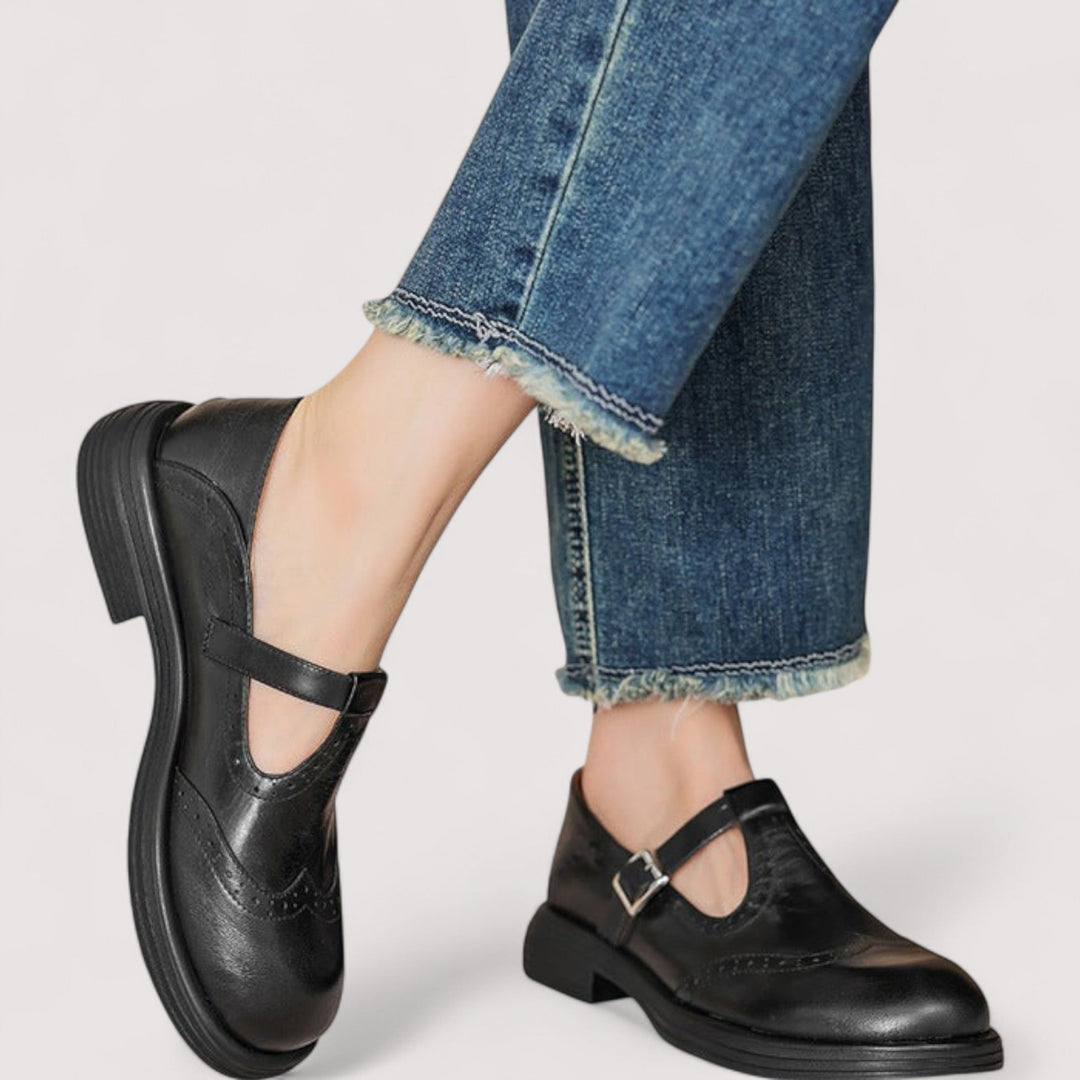 Buckle Mary Jane Shoes in Black — VerolynBoutique