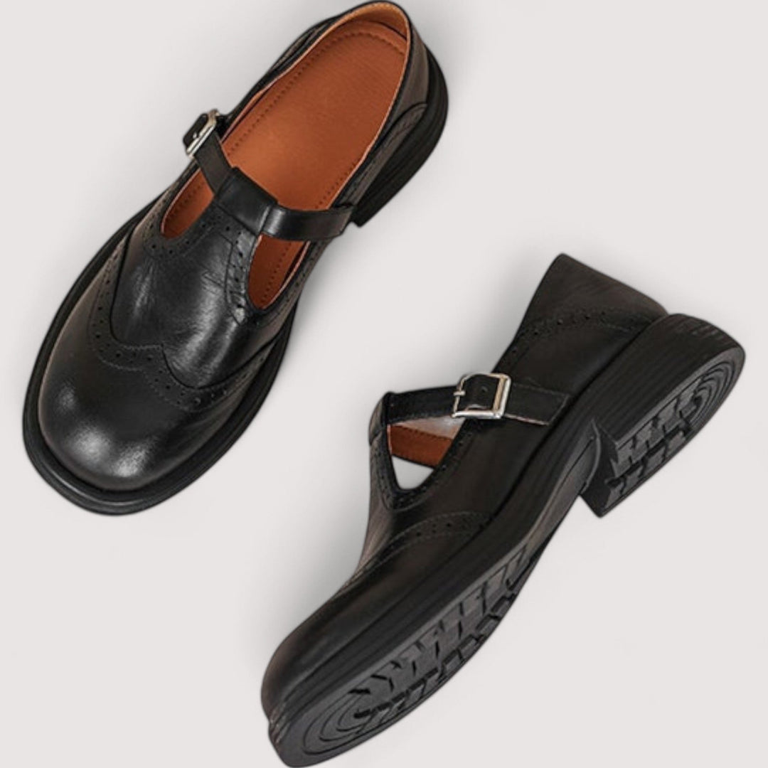 Buckle Mary Jane Shoes in Black — VerolynBoutique