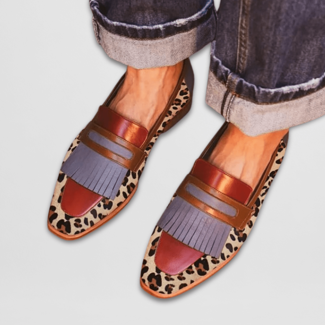 Verolyn - Bold Detail Leather Loafers